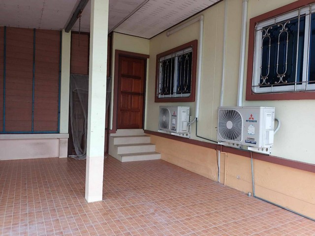 ขายบ้านชั้นเดียวพร้อมเข้าอยู่ เจ้าของอาศัยเองรับประกัน  อำเภอหนองฉาง อุทัยธานี