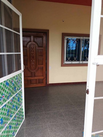 ขายบ้านชั้นเดียวพร้อมเข้าอยู่ เจ้าของอาศัยเองรับประกัน  อำเภอหนองฉาง อุทัยธานี