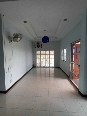 ขายบ้านชั้นเดียวพร้อมเข้าอยู่ เจ้าของอาศัยเองรับประกัน  อำเภอหนองฉาง อุทัยธานี