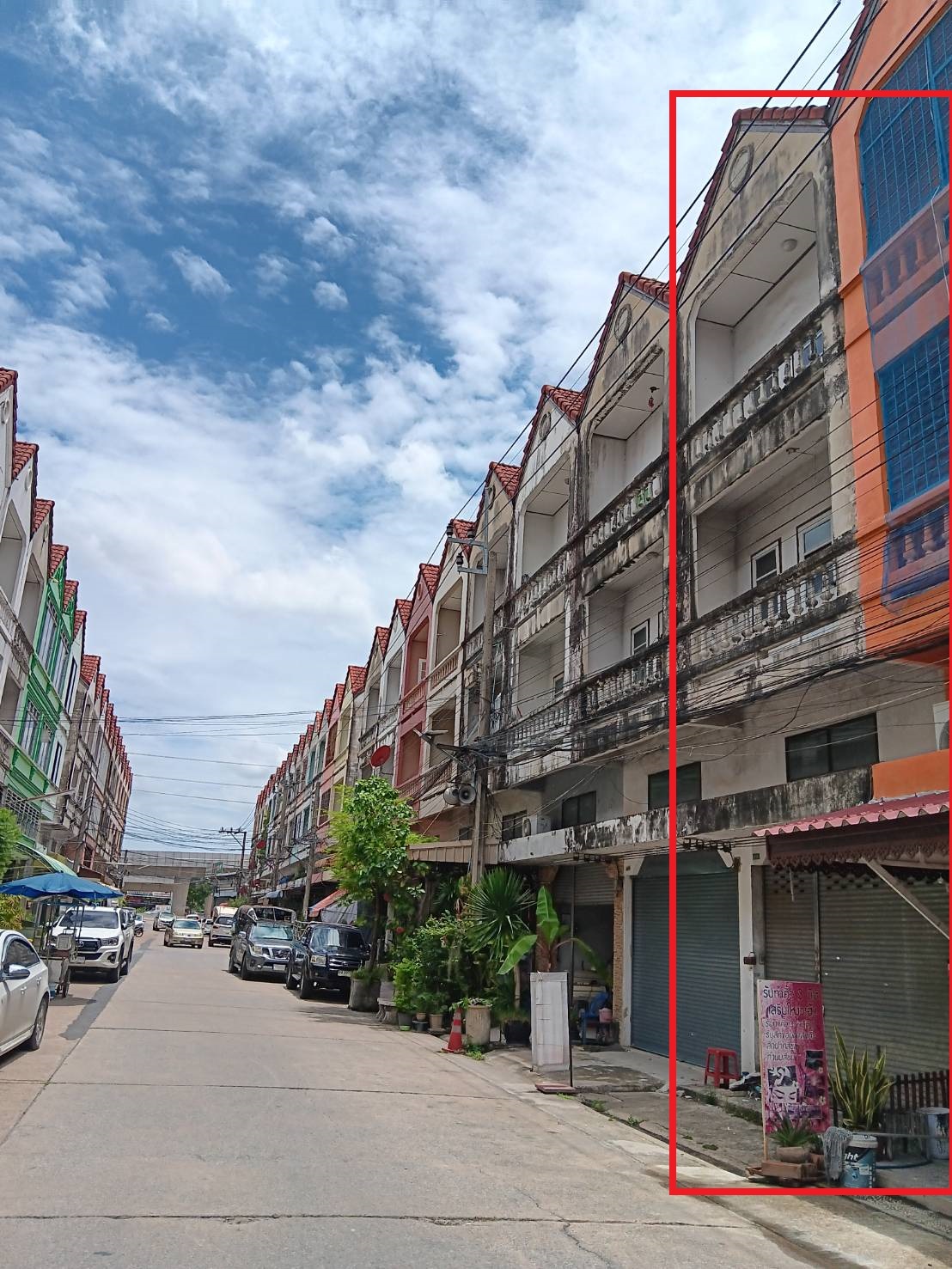 ขายอาคารพาณิชย์ 3 ชั้นครึ่ง หมู่บ้านจิตตกาญจน์ นนทบุรี 