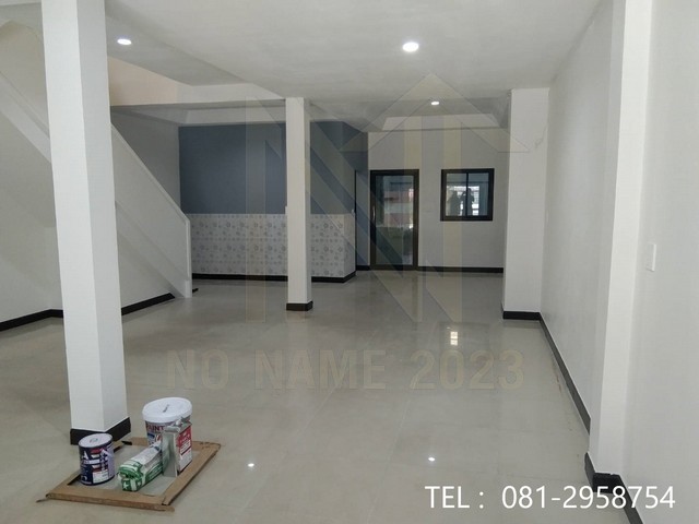 ขายอาคารพาณิชย์ 2 ชั้น รีโนเวทใหม่ เจ้าของขายเอง ตำบลมาบตาพุด อำเภอเมืองระยอง จังหวัดระยอง 