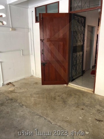 ขายทาวน์เฮ้า 2 ชั้น เจ้าของขายเอง ตำบลปากแพรก อำเภอเมืองกาญจนบุรี จังหวัดกาญจนบุรี