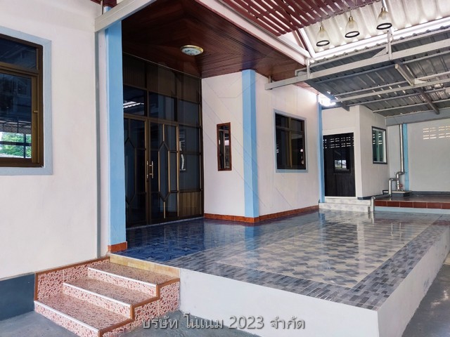 ขายบ้านหลังใหญ่ตกแต่งใหม่ใกล้ตลาด เจ้าของขายเอง  ตำบลช่องสามหมอ อำเภอแก้งคร้อ จังหวัดชัยภูมิ