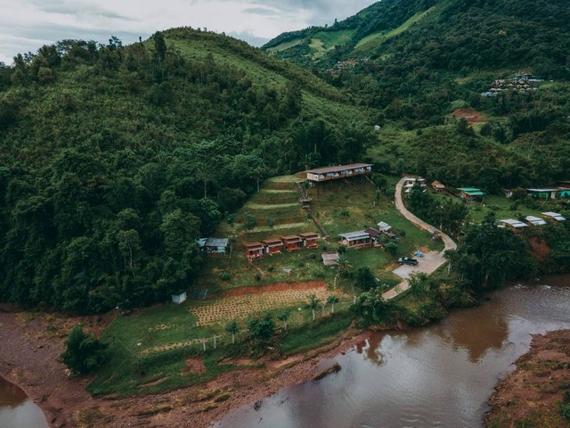 ขายที่ดินบ้าน สะปันซีเคร็ท การ์เดน บ่อเกลือ น่าน เจ้าของขายเอง กิจการพร้อมสิ่งปลูกสร้าง จังหวัดน่าน