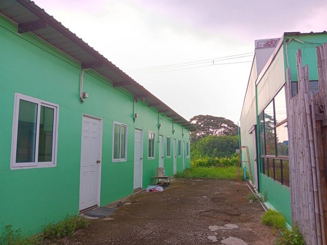 ที่ดินพร้อมสิ่งปลูกสร้าง ให้เซ้งกิจการระยะยาว สามารถทักมาสอบถามรายละเอียดเพิ่มเติมกับเจ้าของโดยตรงได้ จังหวัดนครปฐม