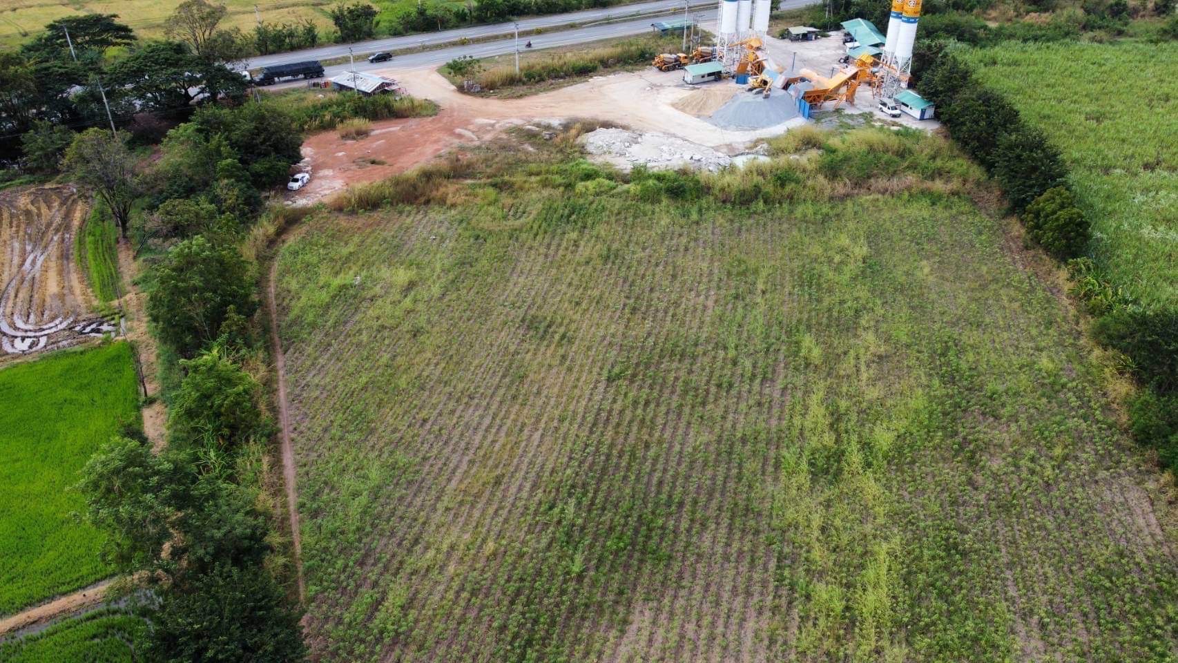 ขายที่ดินแปลงสวย ติดถนนหลักเส้นสระบุรี หล่มสัก เจ้าของขายเอง ตำบลหนองแดง อำเภอศรีเทพ จังหวัดเพชรบูรณ์