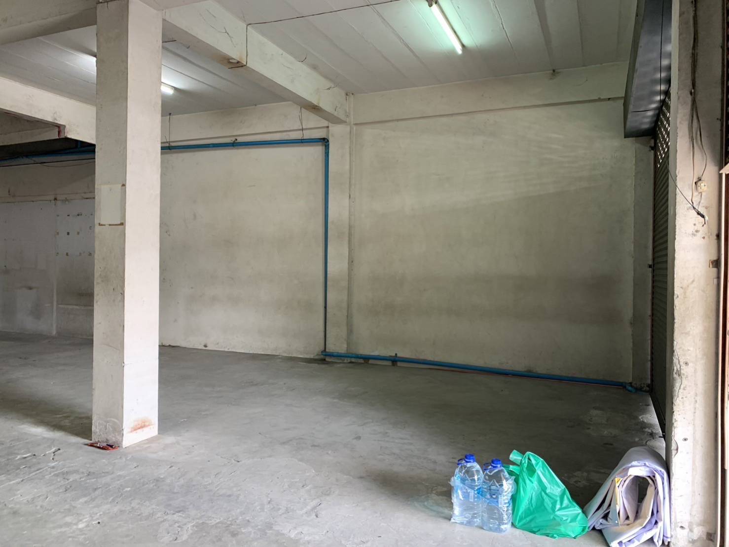 ขายด่วน ลดสุดๆ จาก ราคา 19 ล้าน เหลือ 16.9 ล้าน ตึกแถว 2 คูหา จังหวัดนนทบุรี