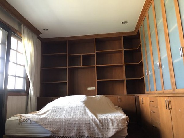 ปล่อยเช่าบ้านกฤษดานคร 20 แขวงศาลาธรรมสพน์ เขตทวีวัฒนา กรุงเทพมหานคร