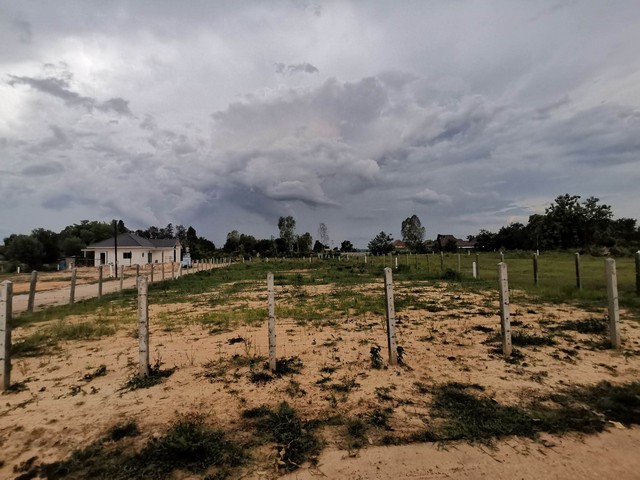 ขายทีดิน 2 งาน 43 ตารางวา เจ้าของขายเอง  ตำบลธาตุนาเวง อำเภอเมืองสกลนคร จังหวัดสกลนคร