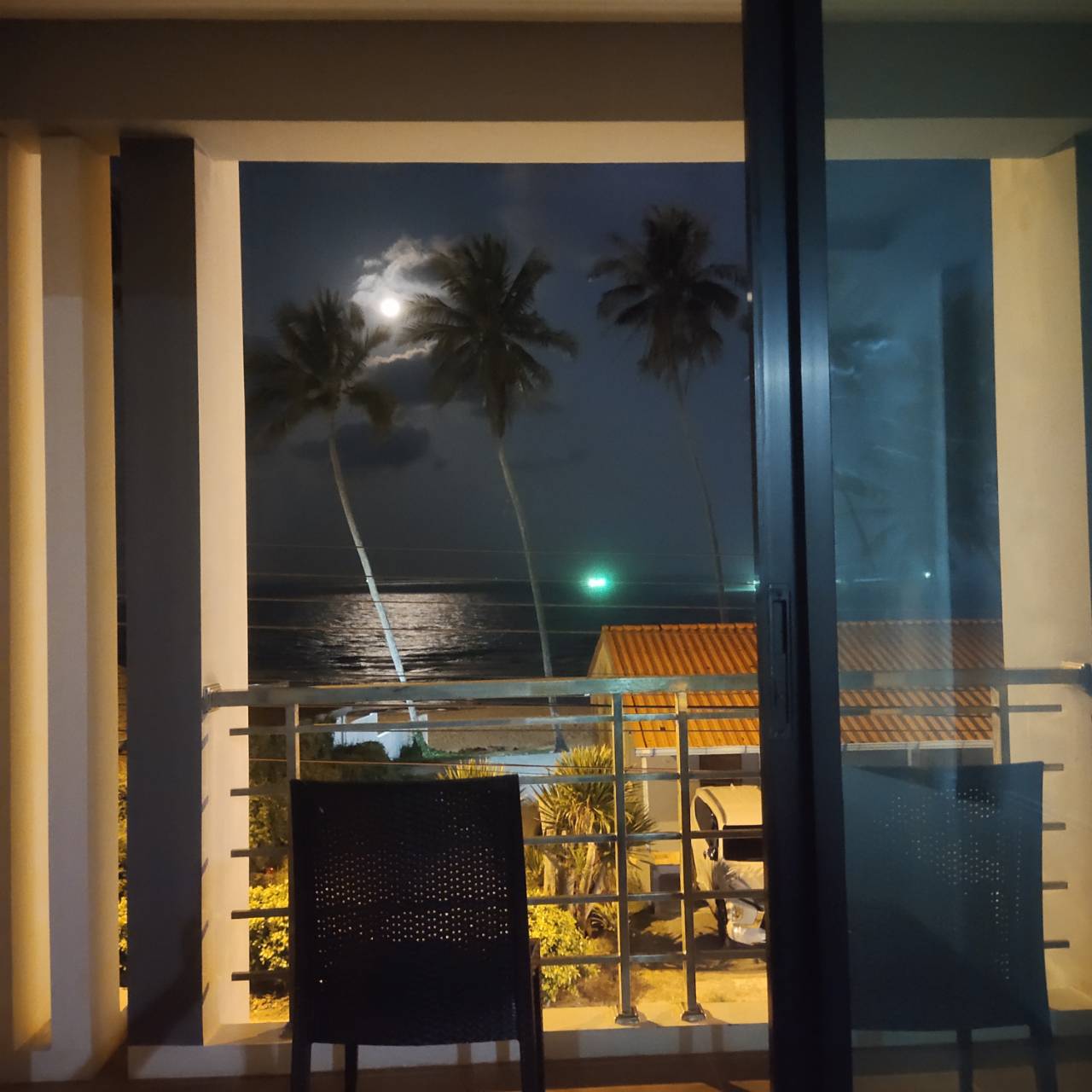 บ้าน BOSS ซีวิว 3 ชั้น  ที่หาดทุ่งวัวแล่นจังหวัดชุมพร