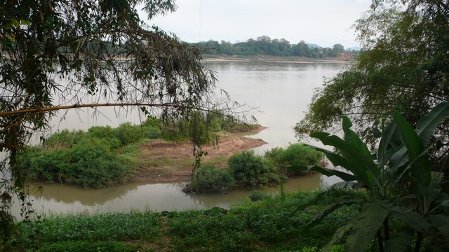 ขายที่ดินติดริมแม่น้ำโขง  4 ไร่  87.5 ตารางวา ตำบลเชียงคาน อำเภเชียงคาน จังหวัดเลย