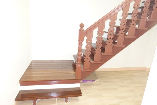 ขายทาวน์เฮาส์ 3 ชั้น 18 ตารางวา ตำบลท่าทราย อำเภอเมืองนนทบุรี นนทบุรี 