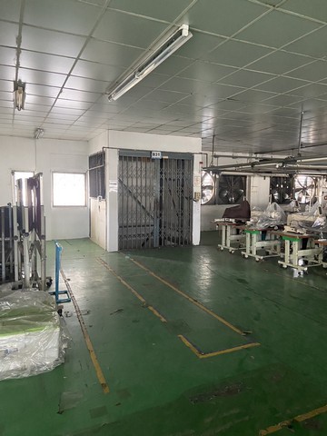 ขายโรงงานในนิคมอุตสาหกรรมลาดกระบัง   4 ไร่ 112 ตารางวา  