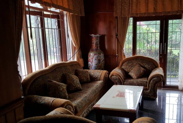 ขายบ้านเดี่ยวพร้อมสิ่งปลูกสร้างอื่นๆ บรรยากาศร่มรื่นแบบธรรมชาติ​สงบ​ร่มเย็น​ 