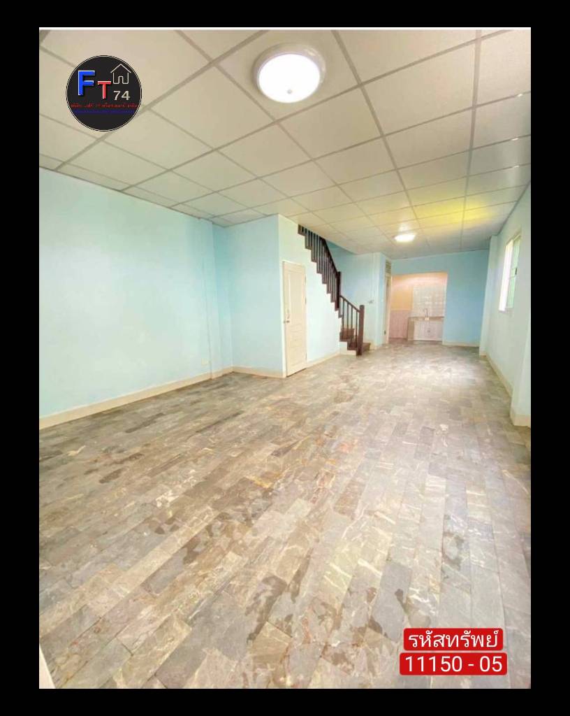 11150 - 05 ขายทาวเฮ้าส์  2 ชั้น หลังมุม หมู่บ้าน ปิยวรารมย์3 ไทรน้อย นนทบุรี