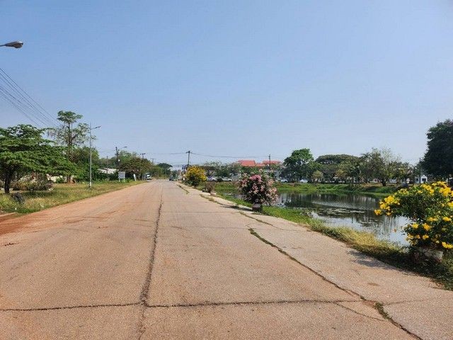 ขายอาคารพาณิชย์ 3 ชั้น 2 คูหาอยู่ใจกลางเมืองเทศบาล อำเภอธาตุพนม จังหวัดนครพนม