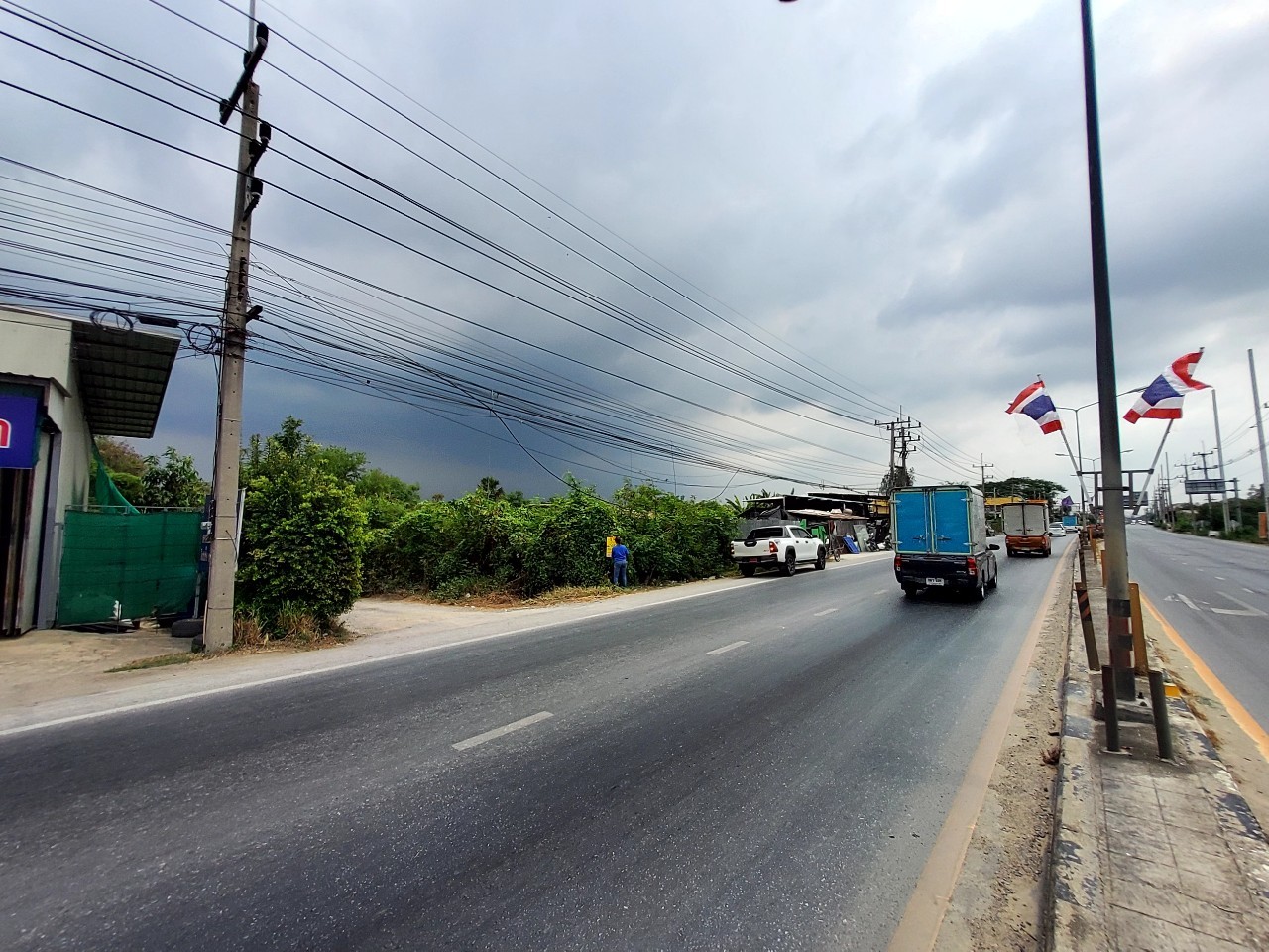 ขายที่ดินถนนศาลายา-บางภาษี 266 ตารางวา จากถนน 4 เลน เข้าซอย 20 ม. ต.คลองโยง อ.พุทธมณฑล จ.นครปฐม