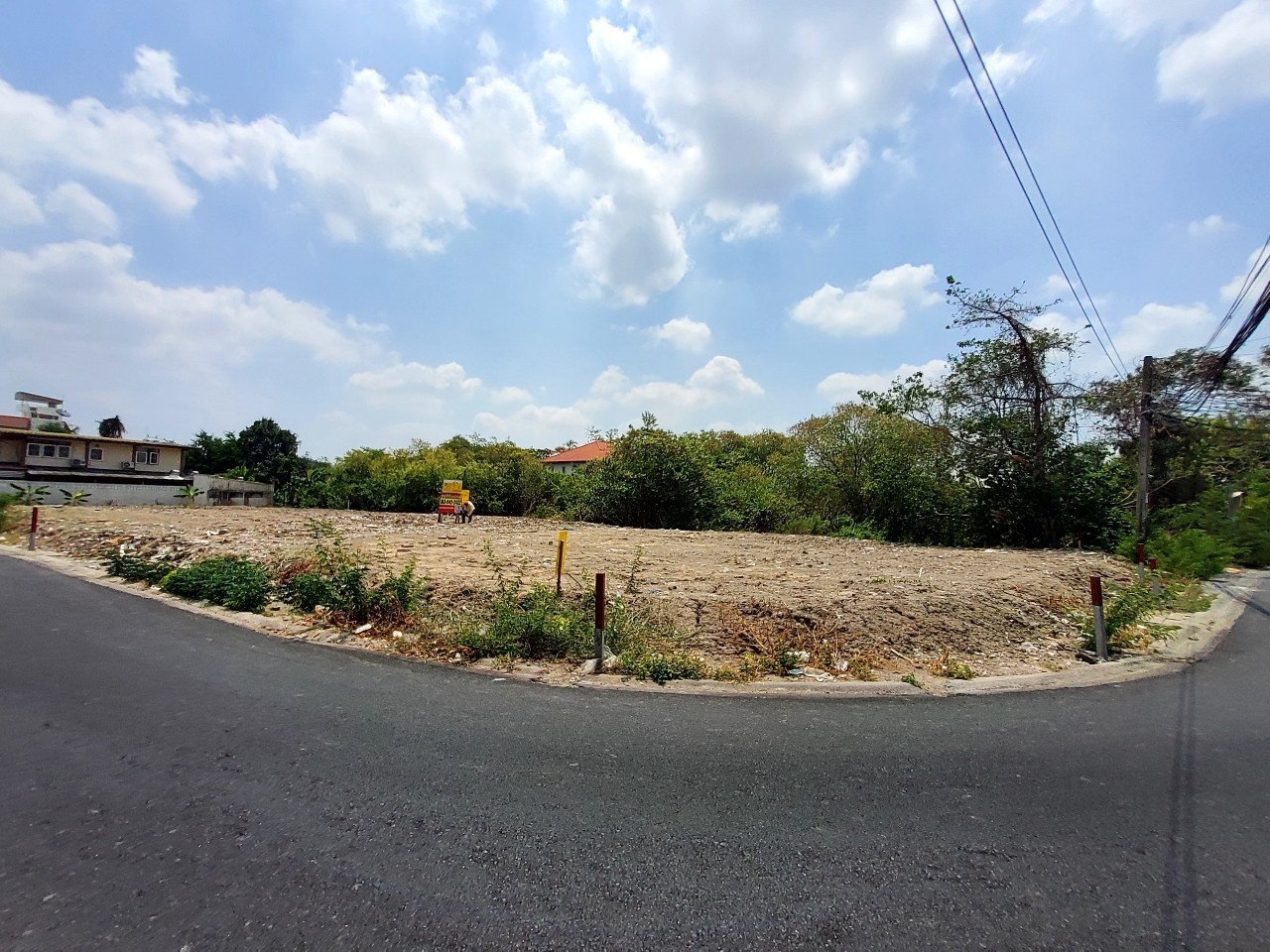 ขายที่ดินใกล้วงแหวนกาญจนาภิเษก 393 ตารางวา ติดถนนคอนกรีต ถมแล้ว ซอย คู้บอน 28 คันนายาว กทม.