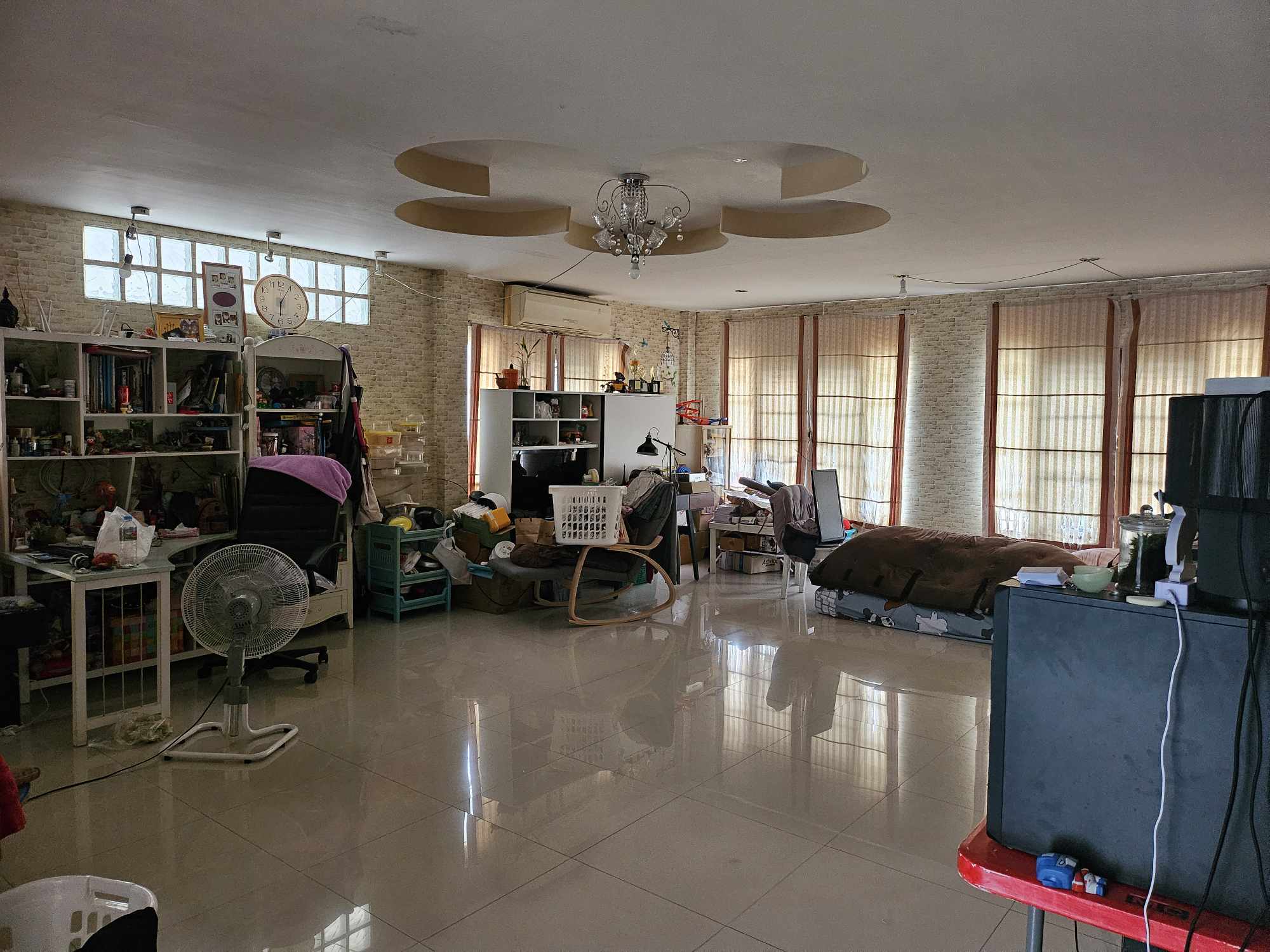 ????ขายบ้าน ทำเลค้าขาย พฤกษา12 หลังใหญ่✨️ 63ตรว.บ้านหัวมุมหน้าซอย ถนนหลัก ทำเลดีที่สุดในหมู่บ้าน ตีห้องนอนใหญ่สะใจ ข้างล่างก็ทำห้องพร้อมเหมาะค้าขาย เปิดกิจการ