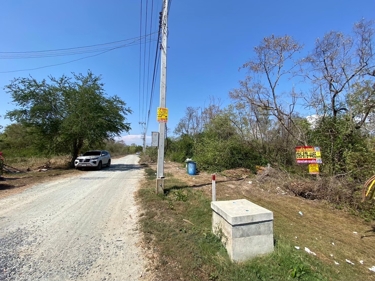 ขายที่ดินหมู่บ้านวินด์มิลล์ 213 ตารางวา แปลงมุม ติดถนนคอนกรีต ถมแล้ว อ.บางพลี จ.สมุทรปราการ