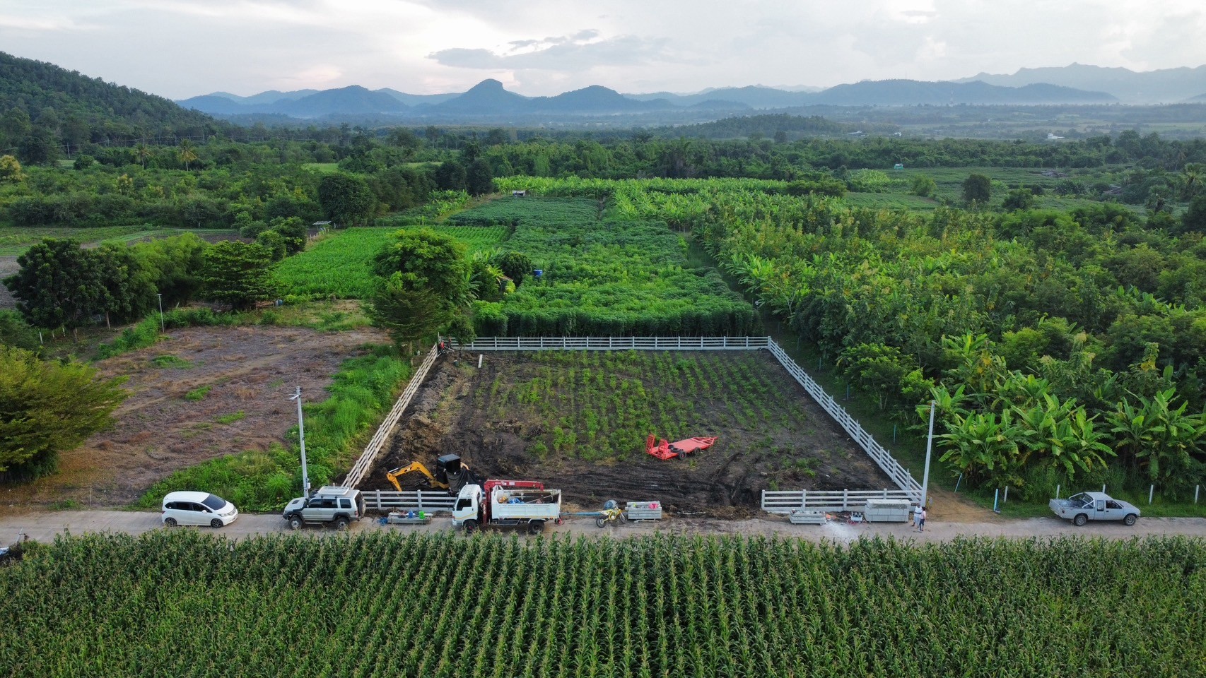 ขายที่ดินNEVERLAND SUPHANBURI เฟส 20ติดเขื่อนศรีนครินทร์ กาญจนบุรี