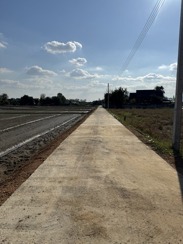 ขายที่ดิน 8 ไร่ 17 ตารางวา  ตำบลทุ่งเสลี่ยม อำเภอทุ่งเสลี่ยม จังหวัดสุโขทัย 