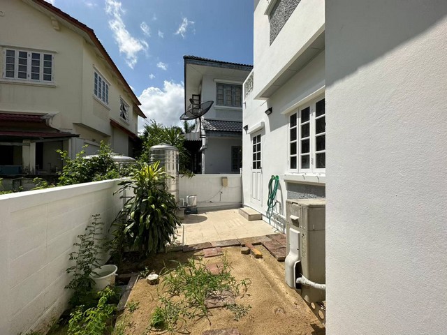 ขายบ้านเดี่ยวชัยพฤกษ์ 2 ชั้น 66.5  ตร.ว 4 ห้องนอน 3 ห้องน้ำ 1ห้องแม่บ้าน  ห้องรับแขก ห้องครัว 3 ที่จอดรถ  กรุงเทพมหานคร 