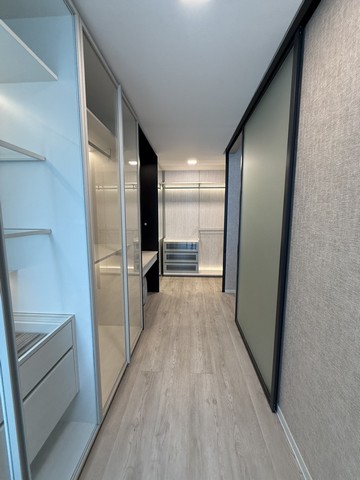 ปล่อยให้เช่า Vive2 กรุงเทพกรีฑา ติดโรงเรียนเวลลิงตั้น เดินไปได้  ปล่อยเช่า 350,000  บาทต่อเดือน ขาย 49 ล้านบาท กรุงเทพมหานคร 