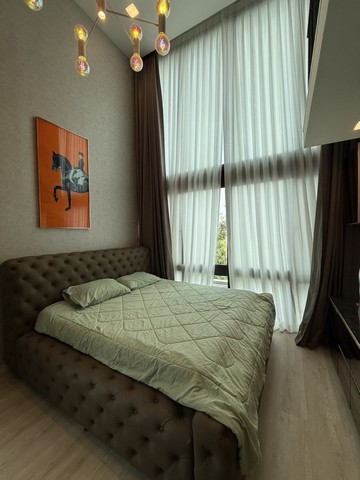 ปล่อยให้เช่า Vive2 กรุงเทพกรีฑา ติดโรงเรียนเวลลิงตั้น เดินไปได้  ปล่อยเช่า 350,000  บาทต่อเดือน ขาย 49 ล้านบาท กรุงเทพมหานคร 