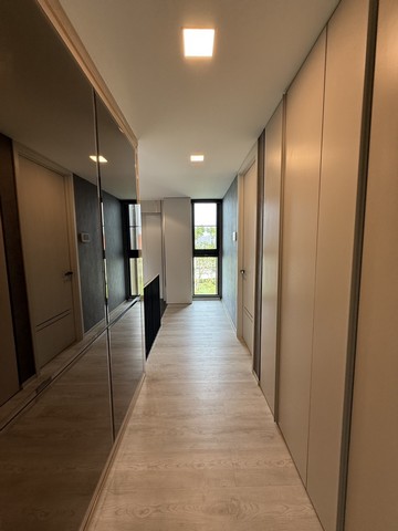 ปล่อยให้เช่า Vive2 กรุงเทพกรีฑา ติดโรงเรียนเวลลิงตั้น เดินไปได้  ปล่อยเช่า 350,000  บาทต่อเดือน ขาย 49 ล้านบาท กรุงเทพมหานคร 