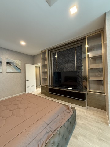 ปล่อยให้เช่า Vive2 กรุงเทพกรีฑา ติดโรงเรียนเวลลิงตั้น เดินไปได้  ปล่อยเช่า 350,000  บาทต่อเดือน ขาย 49 ล้านบาท กรุงเทพมหานคร 