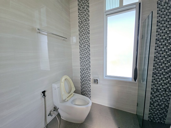 ขายบ้านเดี่ยว 104 ตรว. มิลตัน เรสซิเดนซ์ รามอินทรา ราคา 14.7 ล้าน ริมถนนรามอินทรา 119/1 ใกล้แฟชั่นไอส์แลนด์ 