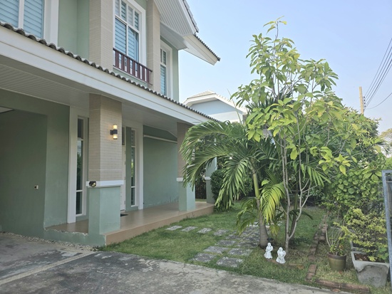 ขายบ้านเดี่ยว 104 ตรว. มิลตัน เรสซิเดนซ์ รามอินทรา ราคา 14.7 ล้าน ริมถนนรามอินทรา 119/1 ใกล้แฟชั่นไอส์แลนด์ 