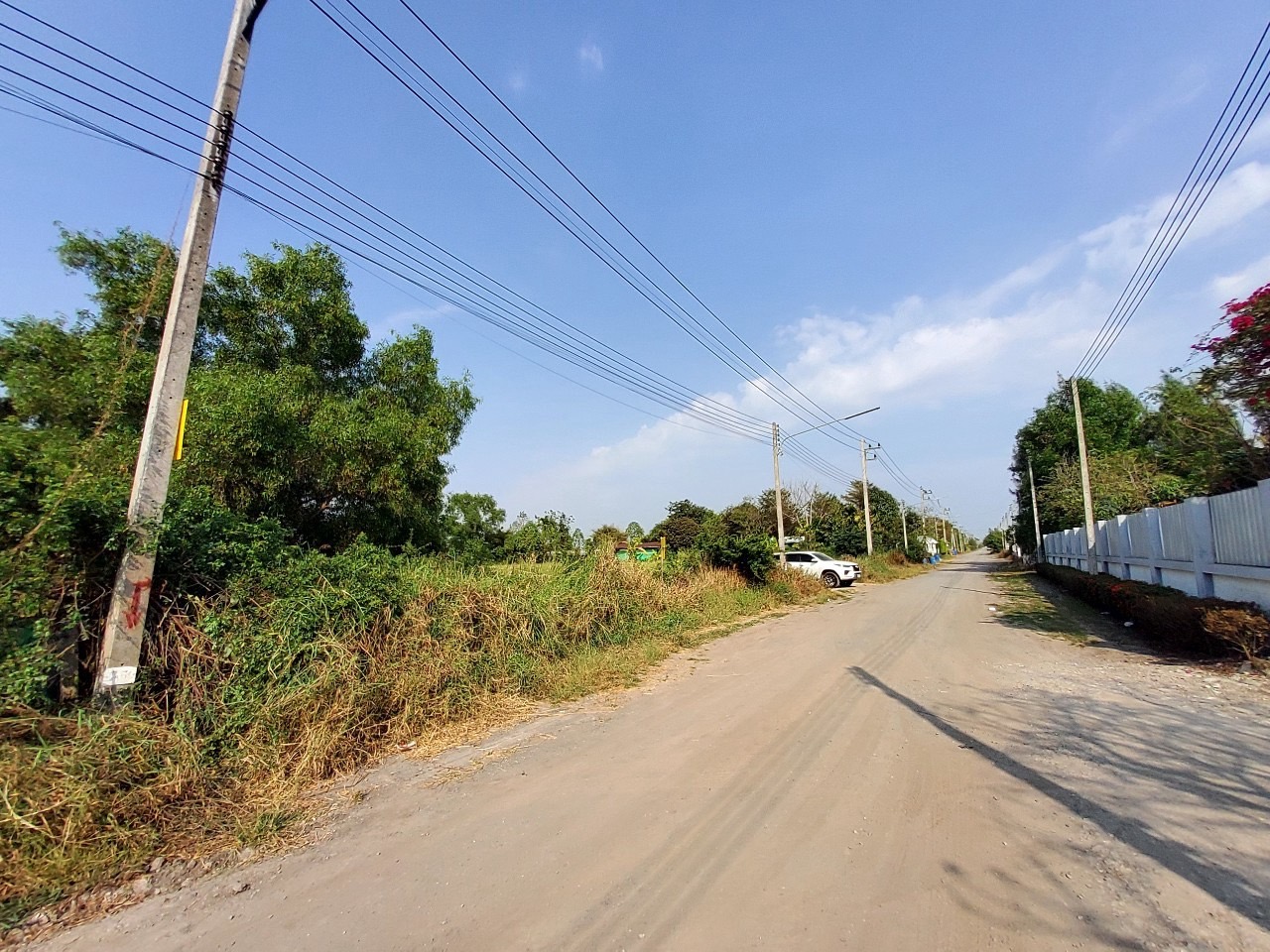 ขายด่วน ที่ดินคลองสิบสี่ 300 ตารางวา ถมแล้วทั้งแปลง โครงการกนกกุล 3 อ.หนองเสือ จ.ปทุมธานี