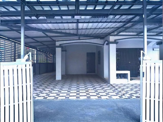 ขายบ้านเดี่ยว 2 ชั้น หมู่บ้านเคซีการ์เด้นโฮม11 ถนนนิมิตใหม่ 40 เขตคลองสามวา กรุงเทพมหานคร  ที่ตั้ง : ถนนหมู่บ้านเคซีการ์เด้นโฮม 11 แขวงสามวาตะวันออก เขตคลองสามวา กรุ