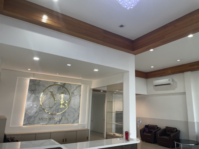 ขายอาคารพาณิชย์ 2 คูหา 3 ชั้นครึ่ง  ตำบลบางบัวทอง อำเภอบางบัวทอง นนทบุรี 