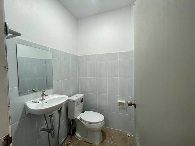 ขายบ้านหมู่บ้านเทพารักษ์25 ซอยคิงคอง  ตำบลบางเพรียง อำเภอบางบ่อ จังหวัดสมุทรปราการ