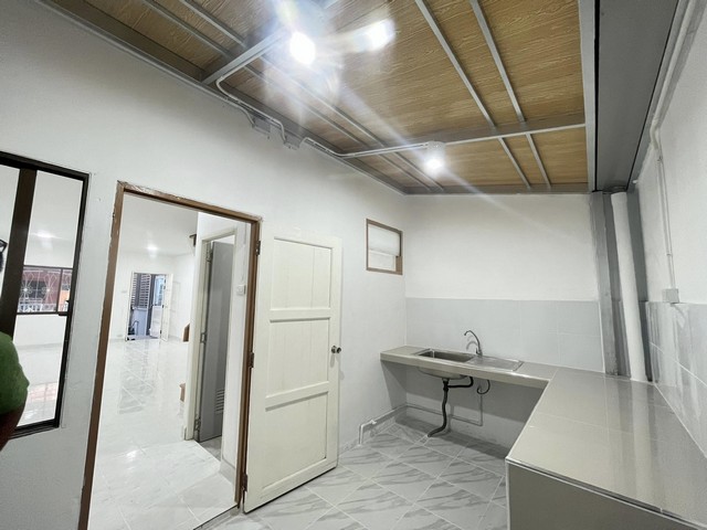 ขายบ้านหมู่บ้านเทพารักษ์25 ซอยคิงคอง ซอยหมู่บ้านเทพารักษ์ กม.25 ตำบล บางเพรียง อำเภอบางบ่อ จังหวัด สมุทรปราการ 