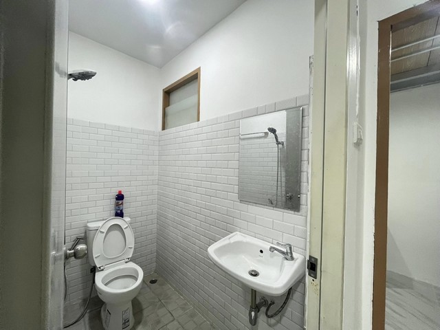 ขายบ้านหมู่บ้านเทพารักษ์25 ซอยคิงคอง ซอยหมู่บ้านเทพารักษ์ กม.25 ตำบล บางเพรียง อำเภอบางบ่อ จังหวัด สมุทรปราการ 