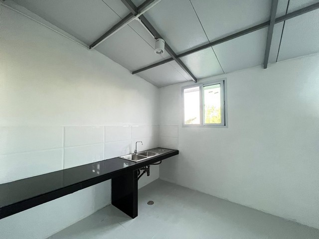 ขายบ้านหมู่บ้านมะลิวัลย์ ซอยวโรชา อำเภอบางบ่อ  จังหวัดสมุทรปราการ