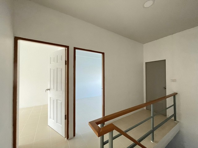 ขายบ้านหมู่บ้านมะลิวัลย์ ซอยวโรชา อำเภอบางบ่อ  จังหวัดสมุทรปราการ