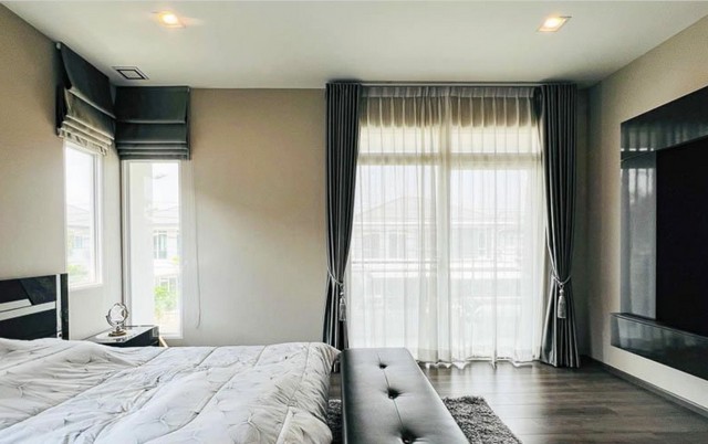 ขายบ้านเดี่ยว รหัส  EL24S-004 โครงการ มัณฑนา Westgate จาก Land&Houses