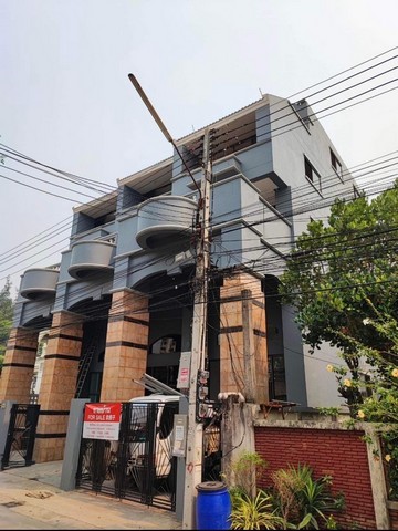 ขายอาคารพาณิชย์ 5 ชั้น 3 คูหา ขายรวม 3 คูหา  เชียงใหม่