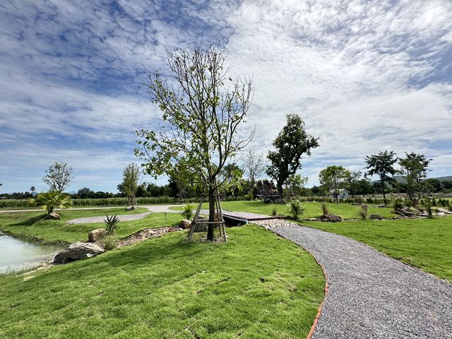 ขายที่ดิน 3 ไร่ เจ้าของขายเอง ต.ท่าไม้รวก อ.ท่ายาง จ.เพชรบุรี   ขนาดที่ตั้ง  : ต.ท่าไม้รวก อ.ท่ายาง จ.เพชรบุรี  https://maps.app.goo.gl/CmpxdjSNUNCXbpqT7?g_st=ipc  ข