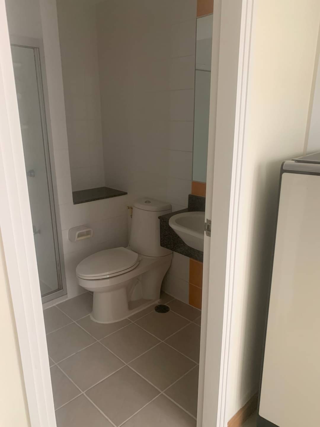 ขายคอนโดThe Link 2 สุขุมวิท 50   ชั้น 4 ห้องขนาด  31 ตารางเมตร  สนใจติดต่อ คุณวาสนา 081-808-7924  ที่ตั้ง : ซอยเหลือสุข ถนนสุขุมวิท 50 แขวงพระโขนง เขตคลองเตยกรุงเทพม