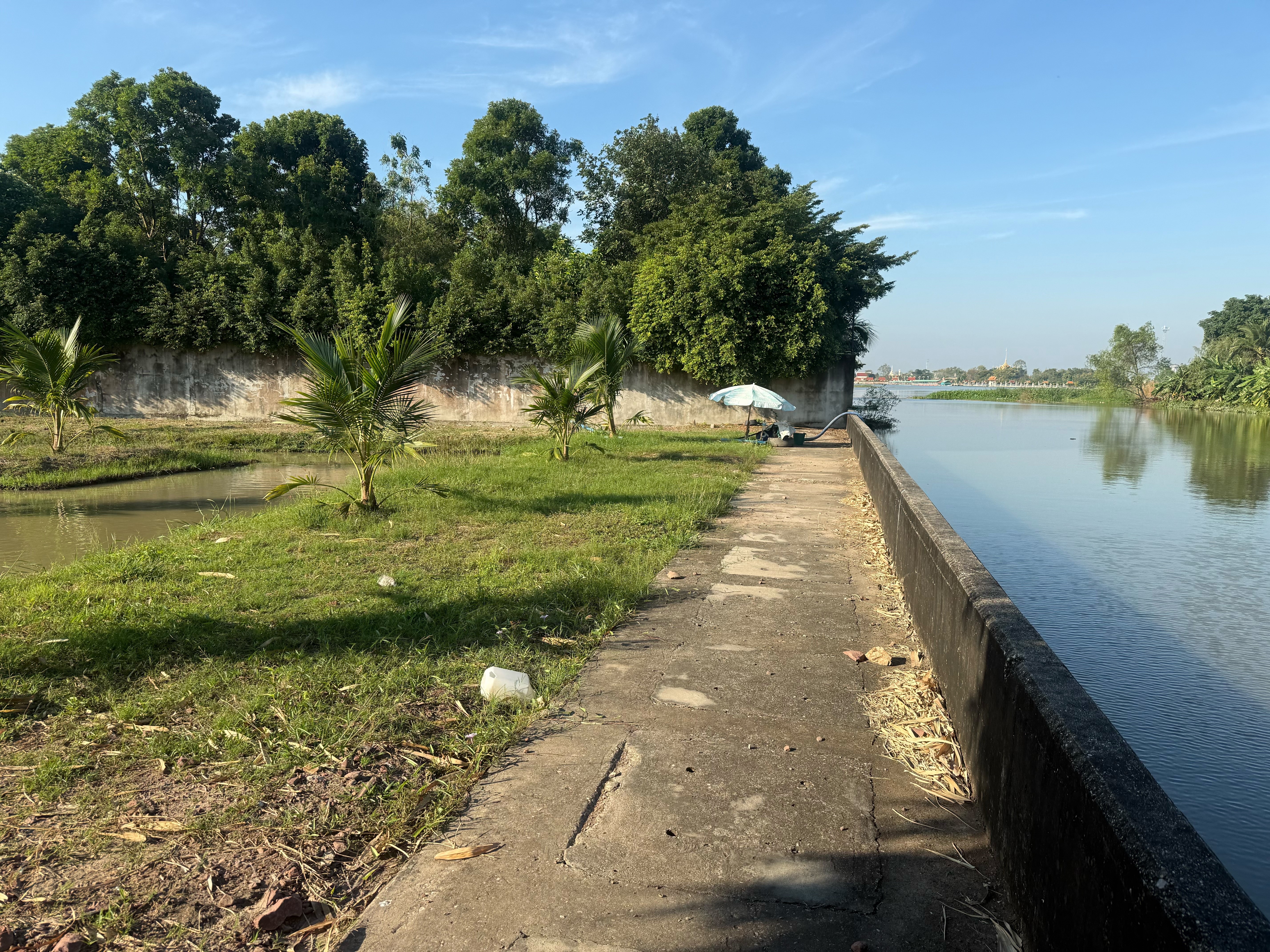 ขายที่ดินสำหรับสร้างบ้านอยู่อาศัย โกดัง หรือเพื่อการลงทุน สมุทรสาคร