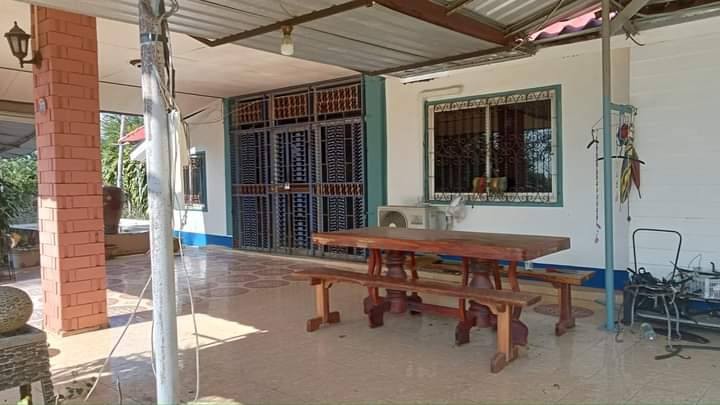 ขายที่ดินพร้อมบ้าน 1 หลัง เจ้าของขายเอง อำเภอกบินทร์บุรี จังหวัดปราจีนบุรี