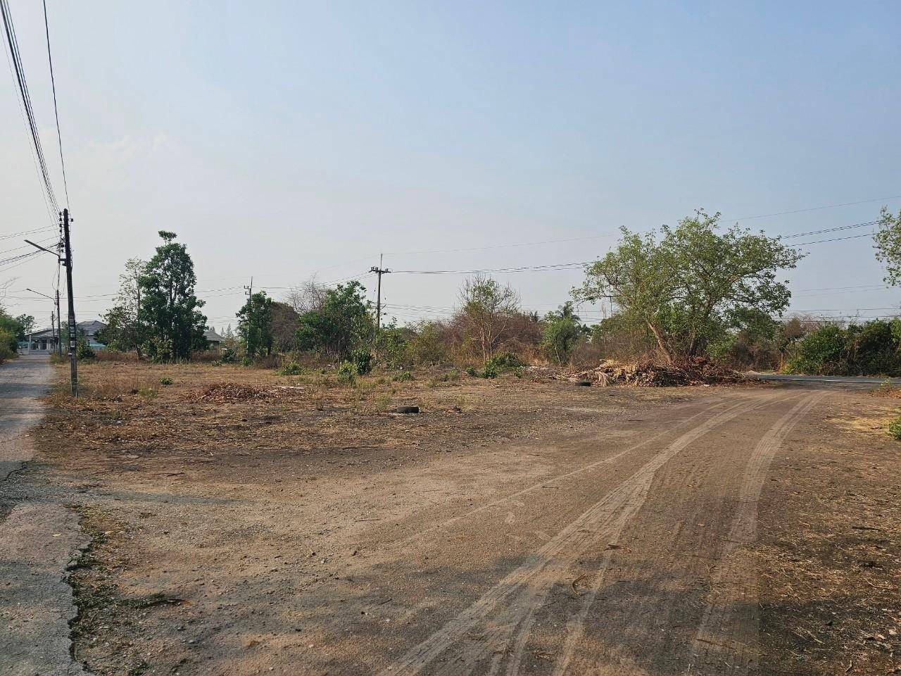 ขายที่ดินแปลงสวย ถูกสุดในย่าน 2 ไร่ 2 งาน 97 ตารางวา อำเภอดอยหล่อ จังหวัดเชียงใหม่