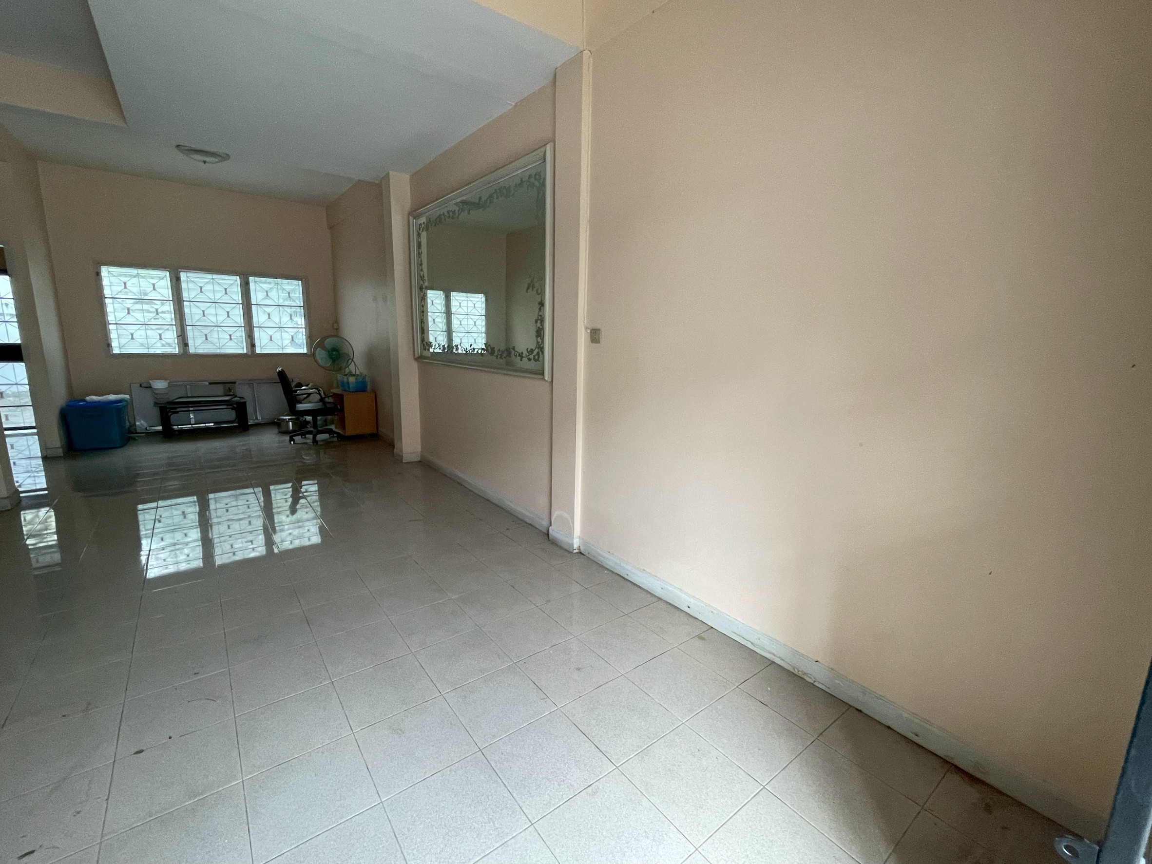 ขายบ้านเย็นสุขลาดพร้าว 87 แยก 8 แขวงคลองเจ้าคุณสิงห์ เขตวังทองหลาง กรุงเทพ