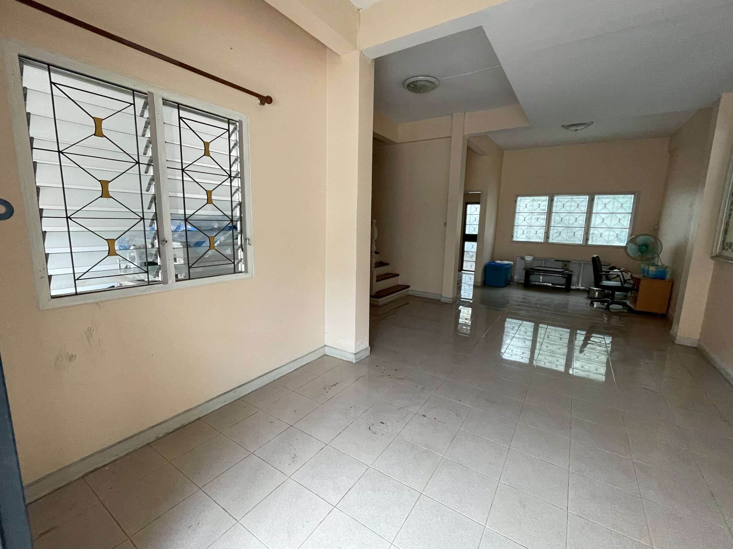 ขายบ้านเย็นสุขลาดพร้าว 87 แยก 8 แขวงคลองเจ้าคุณสิงห์ เขตวังทองหลาง กรุงเทพ